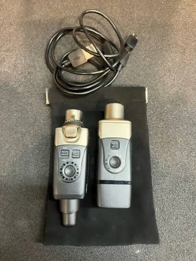 Xvive Audio - XVIVE-U3